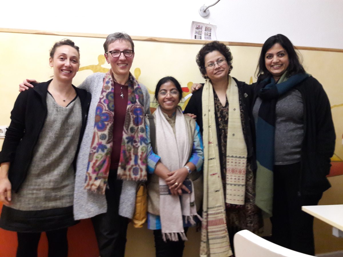(Deutsch) Vernetzungstreffen mit Frauenrechtlerinnen aus Indien